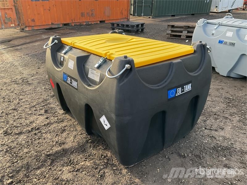 Emiliana Serbatoi EU-TANK 900 Portable Poly Fuel Tank (Unused) Üzemanyag- és adaléktartályok