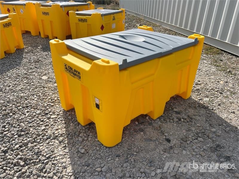 Emiliana Serbatoi EU-TANK 330 330 L Poly Portable Diesel Transfer an Kraftstoff- und Zusatzstoffbehälter