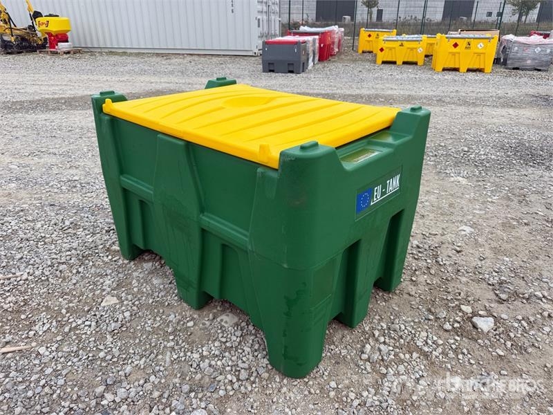 Emiliana Serbatoi EU-TANK 440 440 L Poly Portable Diesel Transfer an Yakıt ve katkı maddesi tankları