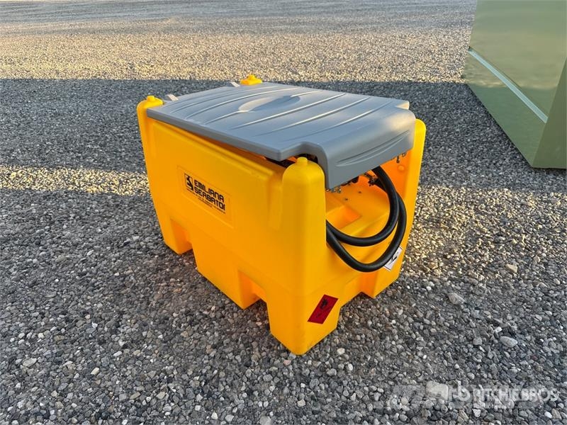 Emiliana Serbatoi EU-TANK 220 220 L Poly Portable Diesel Transfer an Depósitos de combustible y aditivos