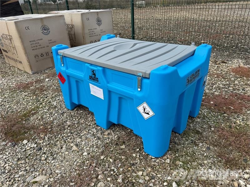 Emiliana Serbatoi EU-TANK 330 330 L Poly Portable Diesel Transfer an صهاريج الوقود والصهاريج الإضافية