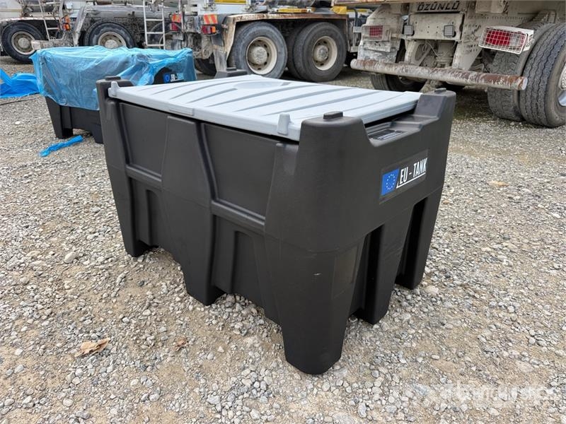 Emiliana Serbatoi EU-TANK 440 440 L Poly Portable Diesel Transfer an Yakıt ve katkı maddesi tankları
