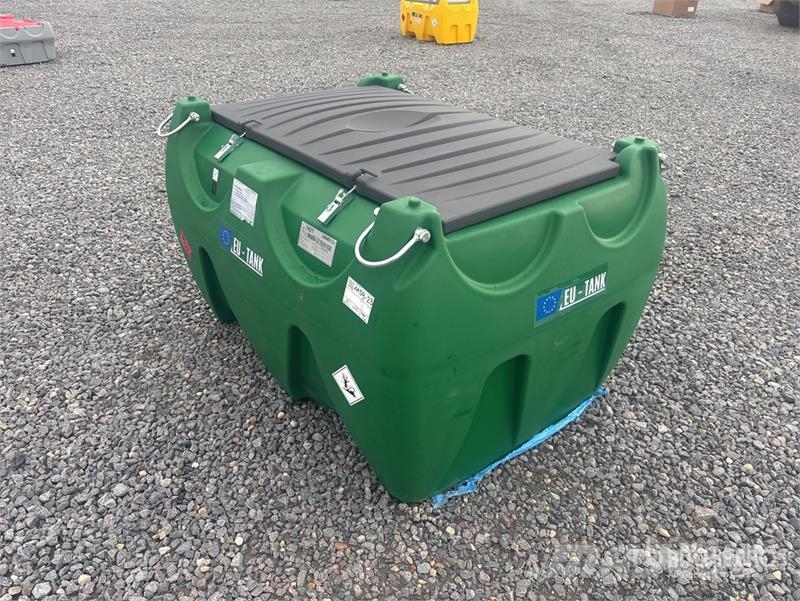 Emiliana Serbatoi EU-TANK 900 Fuel Tank (Unused) Serbatoi per carburante e additivi