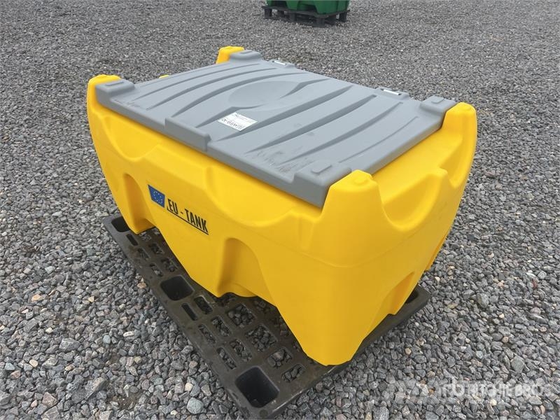 Emiliana Serbatoi EU-TANK 330 330 L Plastic Diesel 330 L Poly Portab Serbatoi per carburante e additivi