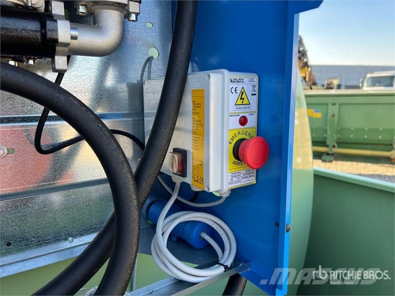 Emiliana Serbatoi EU-TANK 9000 9000 L Steel Storage and Dispensing T Depósitos de combustible y aditivos