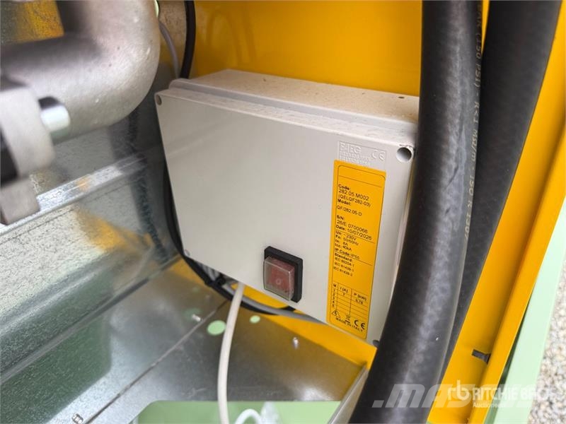 Emiliana Serbatoi EU-TANK 3000 3000 L Steel Storage and Dispensing T Yakıt ve katkı maddesi tankları