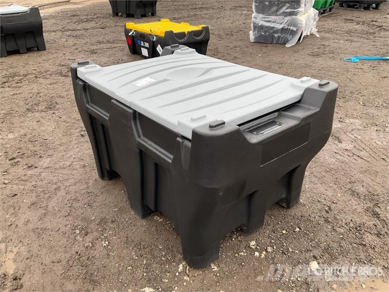Emiliana Serbatoi EU-TANK 330PK Portable Poly 330 L Poly Portable Di Üzemanyag- és adaléktartályok