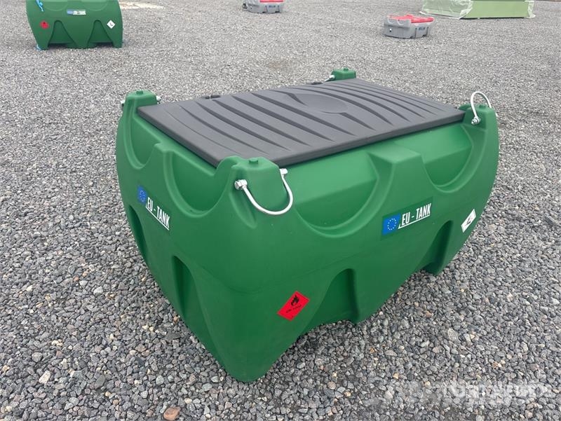 Emiliana Serbatoi EU-TANK 900 Fuel Tank (Unused) Serbatoi per carburante e additivi