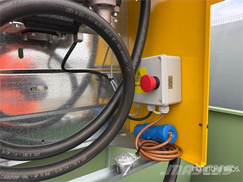 Emiliana Serbatoi EU-TANK 9000 9000 L Steel Storage and Dispensing T Kraftstoff- und Zusatzstoffbehälter