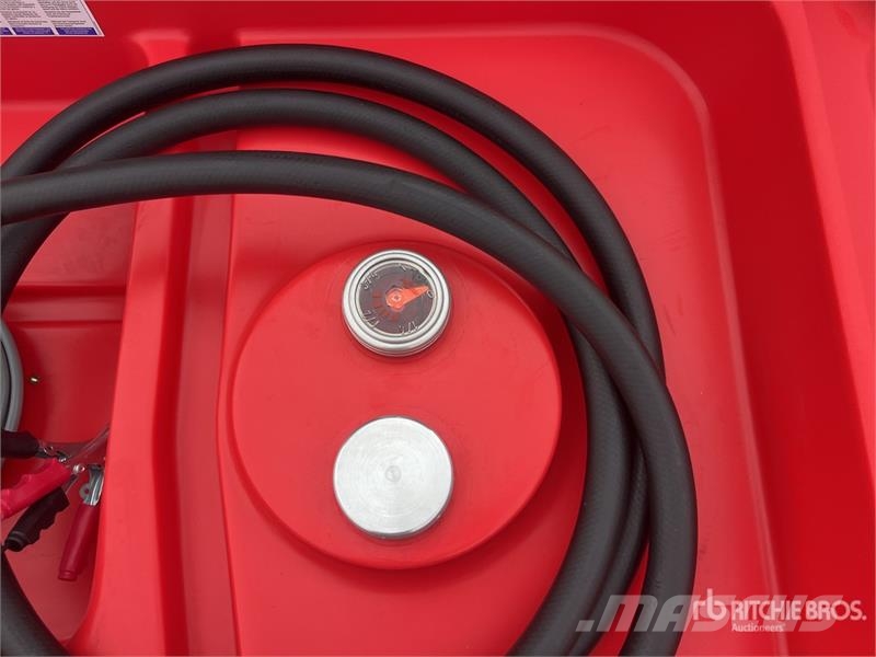 Emiliana Serbatoi EU-TANK 440 440 L Plastic Diesel 440 L Poly Portab Serbatoi per carburante e additivi