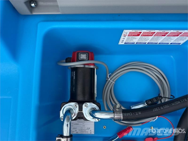 Emiliana Serbatoi EU-TANK 330 330 L Poly Portable Diesel Transfer an صهاريج الوقود والصهاريج الإضافية