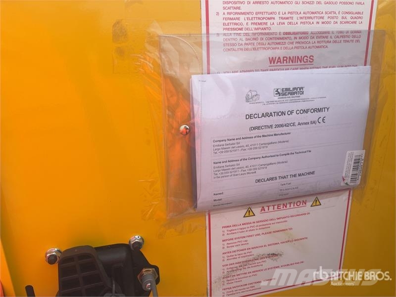 Emiliana Serbatoi EU-TANK 3000 3000 L Steel Storage and Dispensing T Serbatoi per carburante e additivi