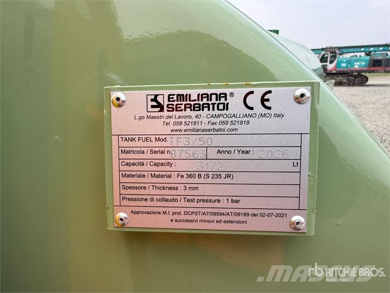 Emiliana Serbatoi EU-TANK 3000 3000 L Steel Storage and Dispensing T Yakıt ve katkı maddesi tankları