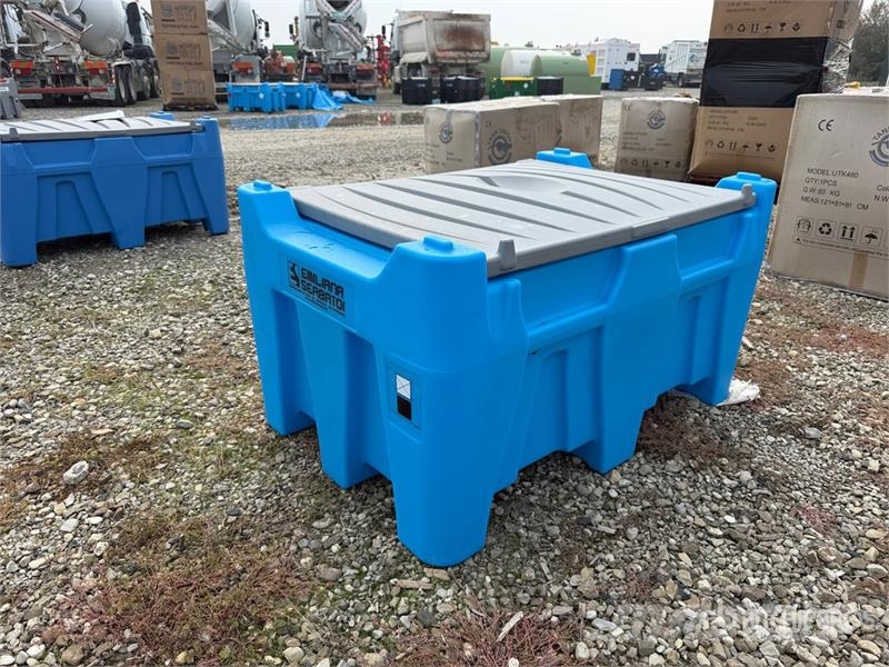 Emiliana Serbatoi EU-TANK 330 330 L Poly Portable Diesel Transfer an صهاريج الوقود والصهاريج الإضافية
