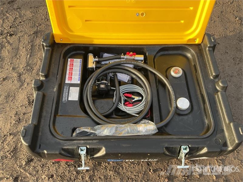 Emiliana Serbatoi EU-TANK 220PK Portable Poly 220 L Poly Portable Di Polttoaine- ja lisäainesäiliöt