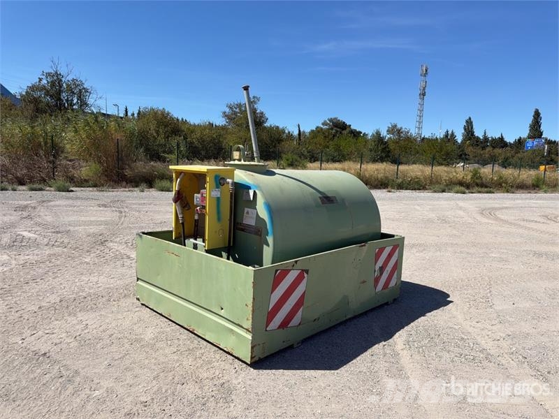 Emiliana Serbatoi TANK 3000 Water Tank Fuel and additive tanks