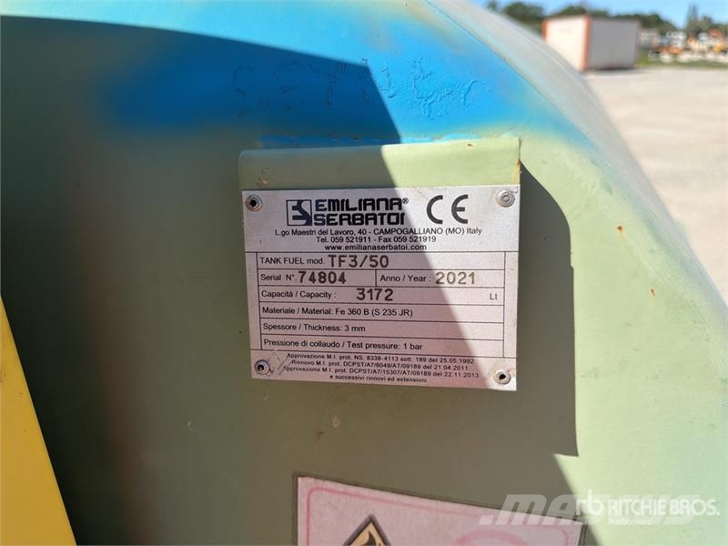 Emiliana Serbatoi TANK 3000 Water Tank Fuel and additive tanks