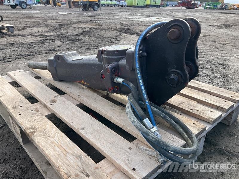 Epiroc SB152 1150 mm Hydraulic Breaker مطارق / كسارات