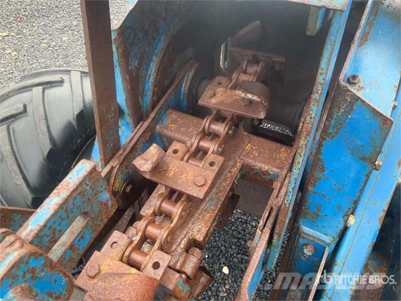 Ernst Schrader GM1 Trencher (Inoperable) Freze za kopanje jarkov Trenčerji