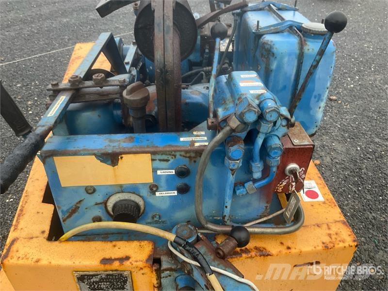 Ernst Schrader GM1 Trencher (Inoperable) Freze za kopanje jarkov Trenčerji