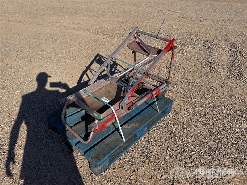  Escabeau Ladder سلالم ومنصات