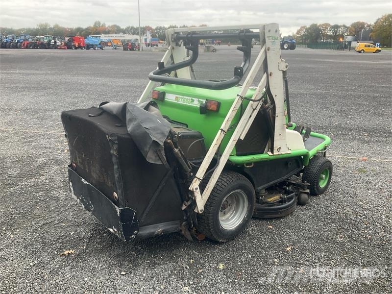Etesia 124D Ride-On Lawn Mower Murutraktorid