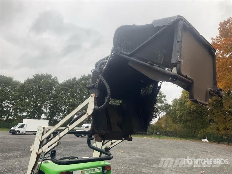 Etesia 124D Ride-On Lawn Mower Murutraktorid