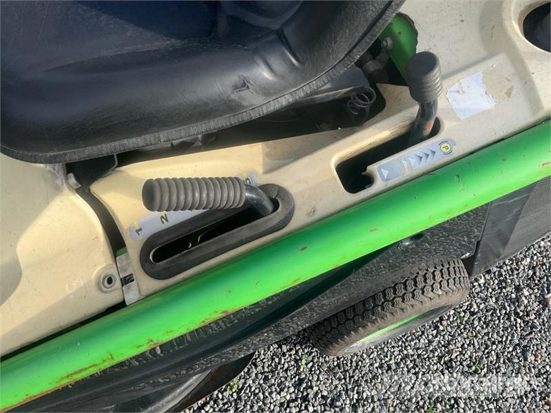 Etesia Hydro80 Lawn Mower (Inoperable) Самохідні газонокосарки