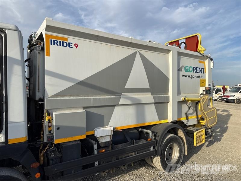  Eurocargo ML100E21/P 4x2 Rear Loader Waste Collect Komunalni tovornjaki