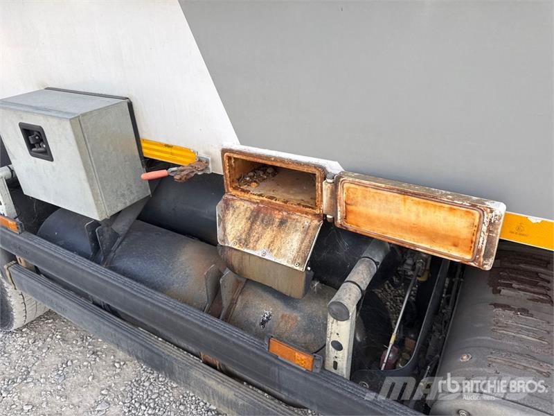  Eurocargo ML100E21/P 4x2 Rear Loader Waste Collect Komunalni tovornjaki