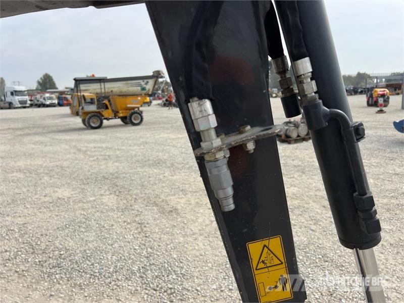 Eurocomach 15ZT Mini Excavator حفارات صغيرة أقل من 7 طن (حفارات صغيرة)