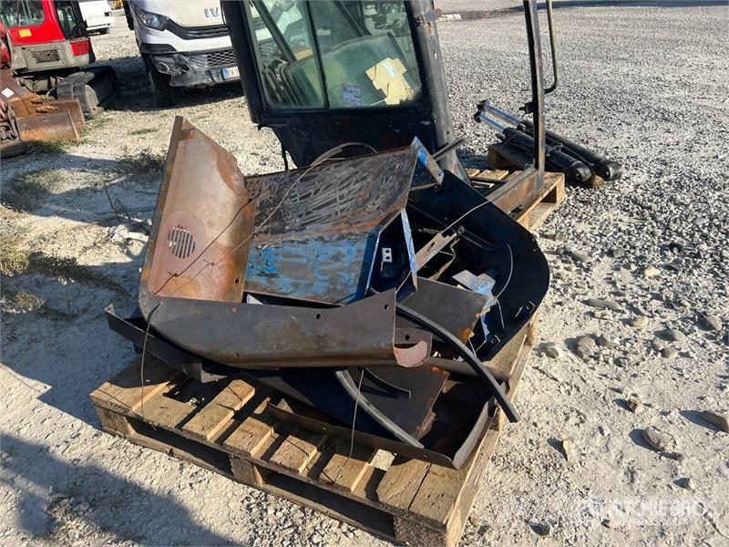 Eurocomach ES500ZT Excavator Parts Altri componenti