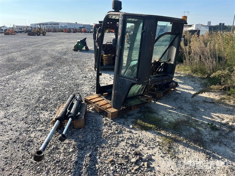 Eurocomach ES500ZT Excavator Parts Altri componenti