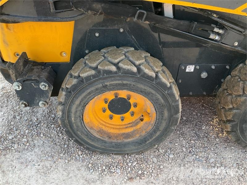 Eurocomach SK17 Skid Steer Loader Šmykom riadené nakladače