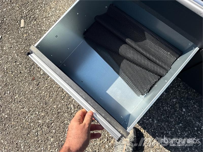 Everforce SS Tool With Up Cabinet 72" WL-72SSU Kiti naudoti statybos komponentai