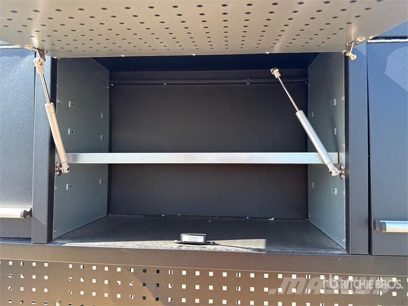 Everforce SS Tool With Up Cabinet 72" WL-72SSU Kiti naudoti statybos komponentai