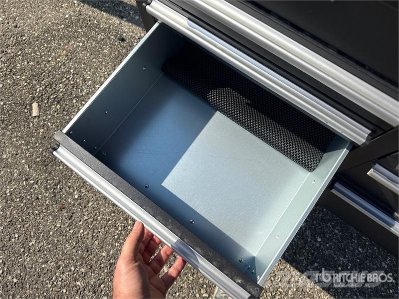 Everforce SS Tool With Up Cabinet 72" WL-72SSU Kiti naudoti statybos komponentai
