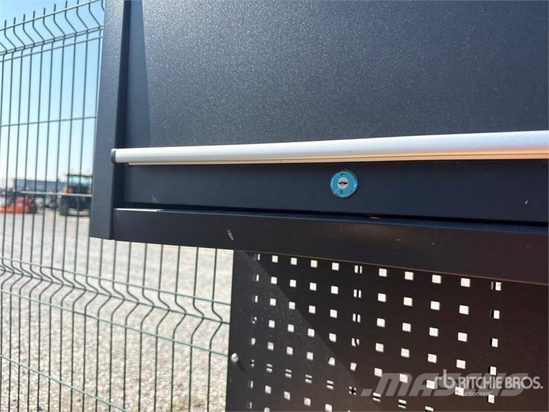 Everforce SS Tool With Up Cabinet 72" WL-72SSU Kiti naudoti statybos komponentai