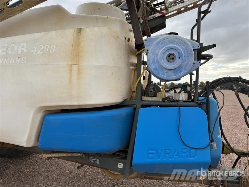 Evrard Meteor 36 m S/A Pulverisateur Traine TDS1-M424D Pu Prikabinami purkštuvai