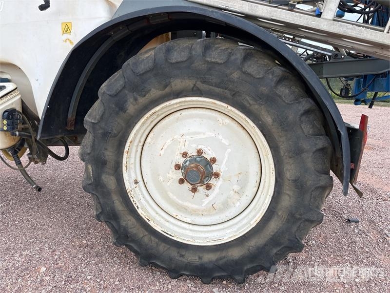 Evrard Meteor 36 m S/A Pulverisateur Traine TDS1-M424D Pu Prikabinami purkštuvai
