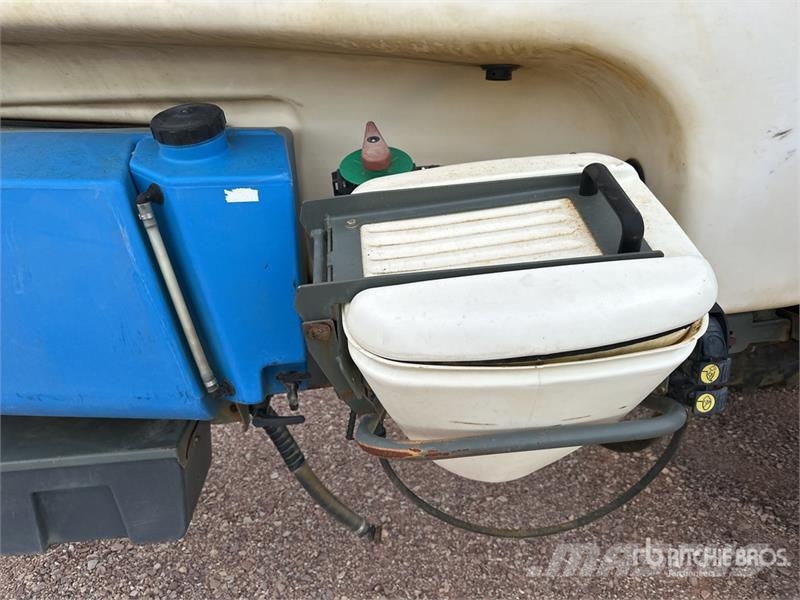Evrard Meteor 36 m S/A Pulverisateur Traine TDS1-M424D Pu Prikabinami purkštuvai