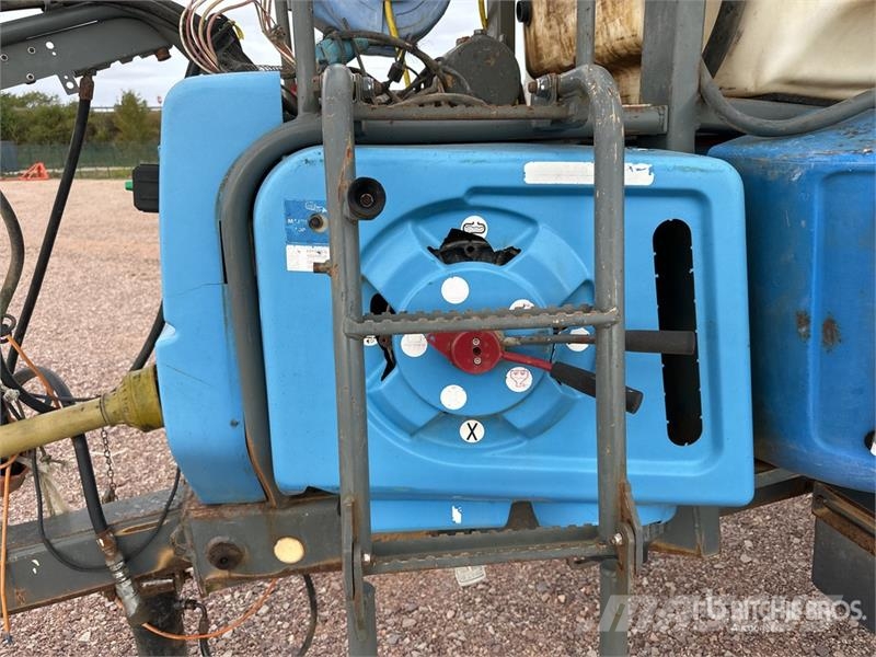 Evrard Meteor 36 m S/A Pulverisateur Traine TDS1-M424D Pu Prikabinami purkštuvai
