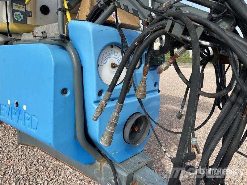 Evrard Meteor 4200 42 m S/A Pull-Type Sprayer Ťahané postrekovače