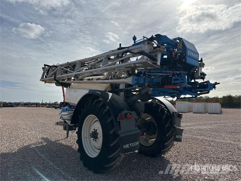 Evrard Meteor 4200 42 m S/A Pull-Type Sprayer Ťahané postrekovače