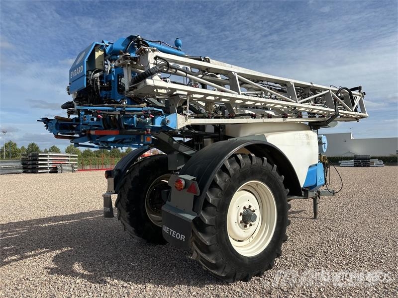 Evrard Meteor 4200 42 m S/A Pull-Type Sprayer Ťahané postrekovače