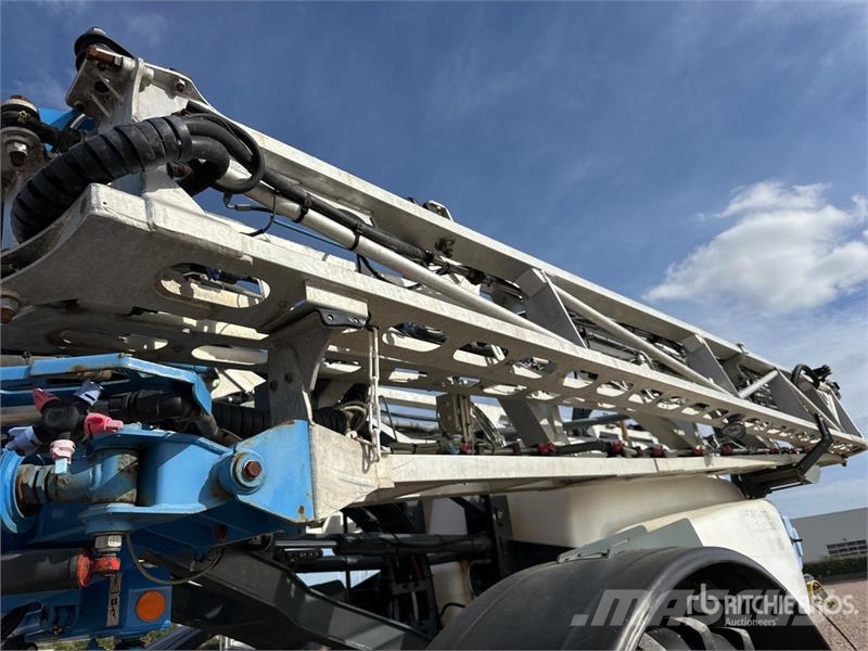 Evrard Meteor 4200 42 m S/A Pull-Type Sprayer Ťahané postrekovače