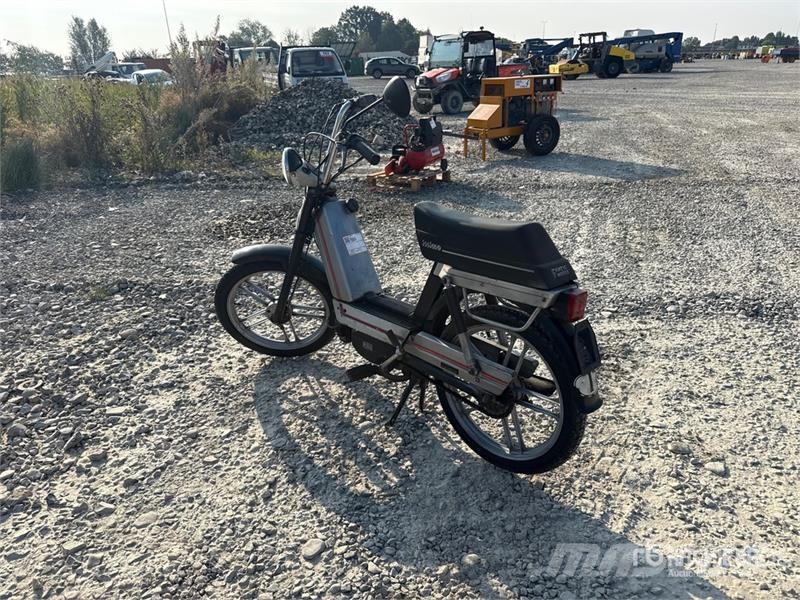  Fantic Moped Automobily