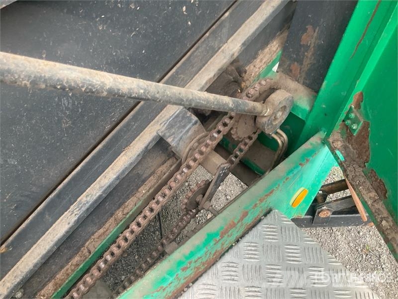 Farwick Euro Screen Trailer Mounted Electric Powered Scree Seulat