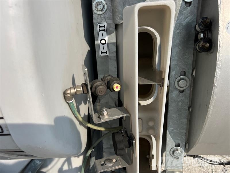  Favaro NI 1000 PSV Pull-Type Sprayer Ρυμουλκούμενα ψεκαστικά