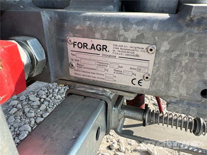  Favaro NI 1000 PSV Pull-Type Sprayer Ρυμουλκούμενα ψεκαστικά